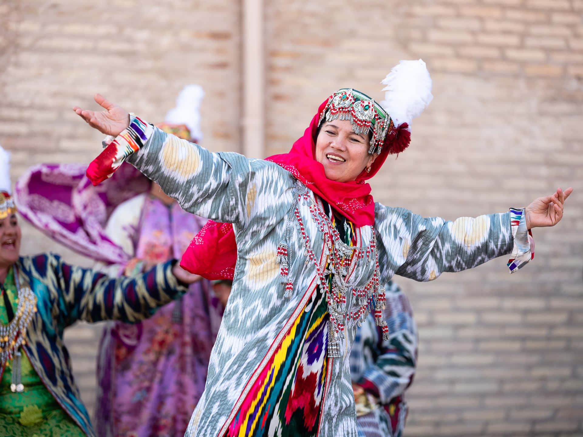 Mujerde Khiva Bailando. Fondo de pantalla