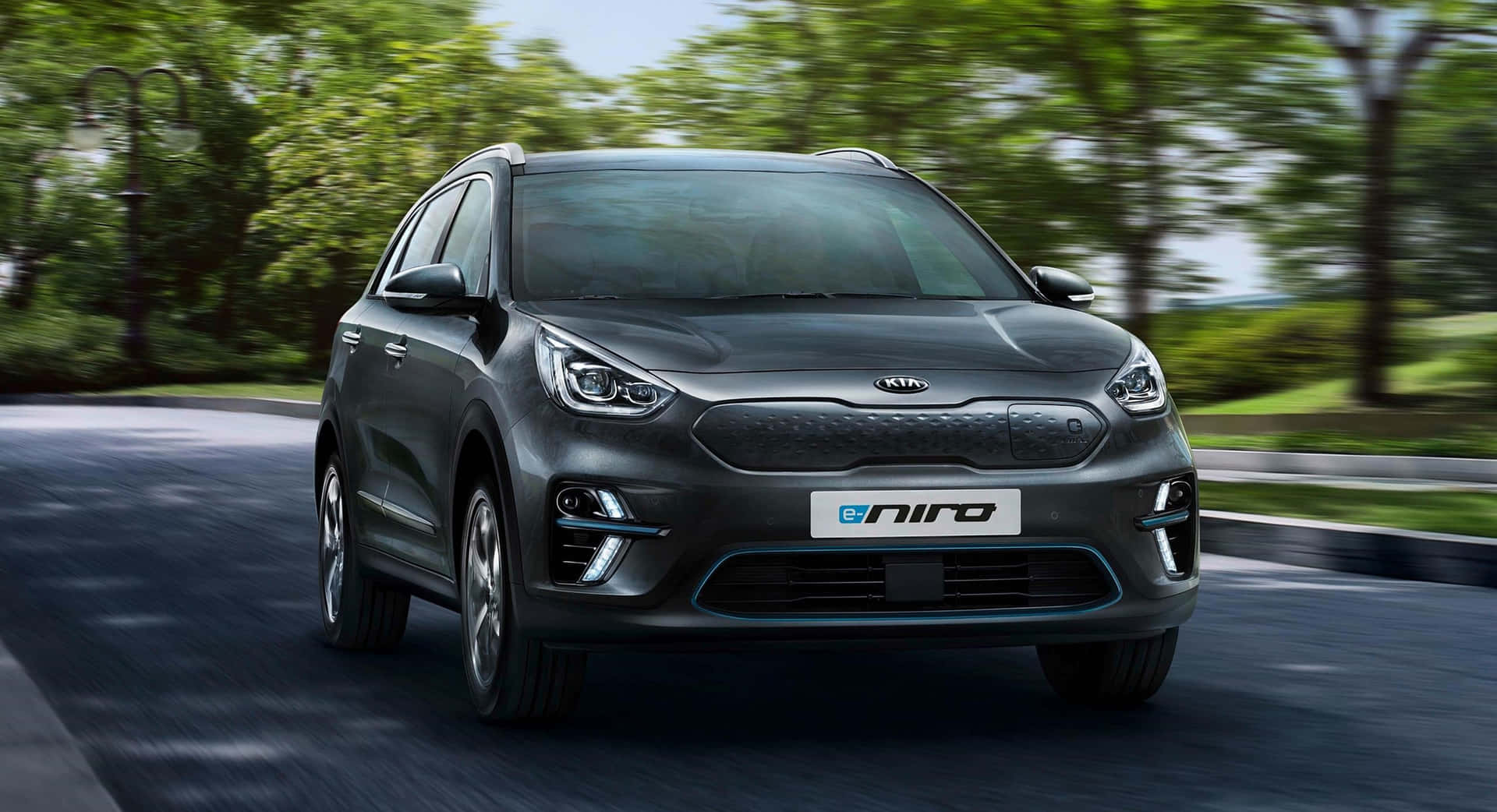 Stunning Kia Niro on the road Wallpaper