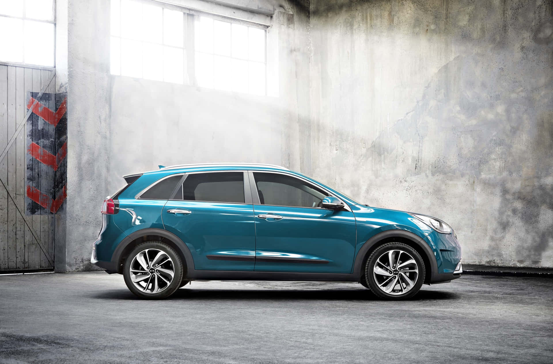 Kia Niro: A Perfect Blend of Performance and Efficiency Wallpaper