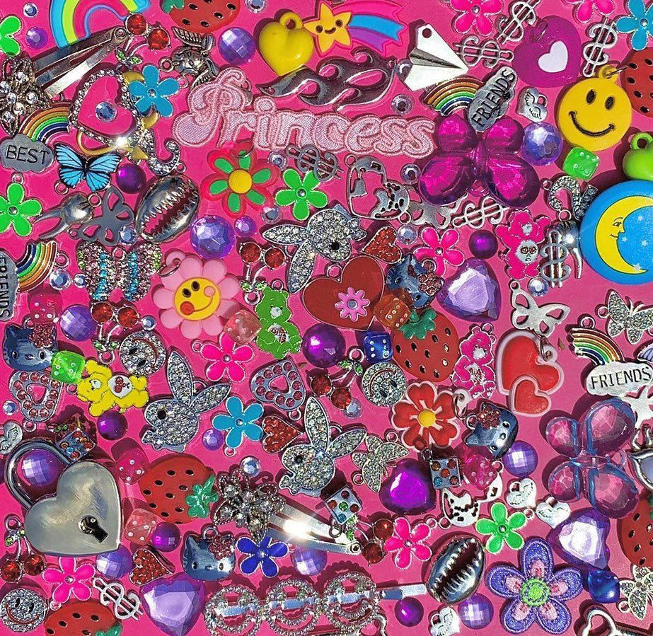 Kidcore Beads And Pendants Background