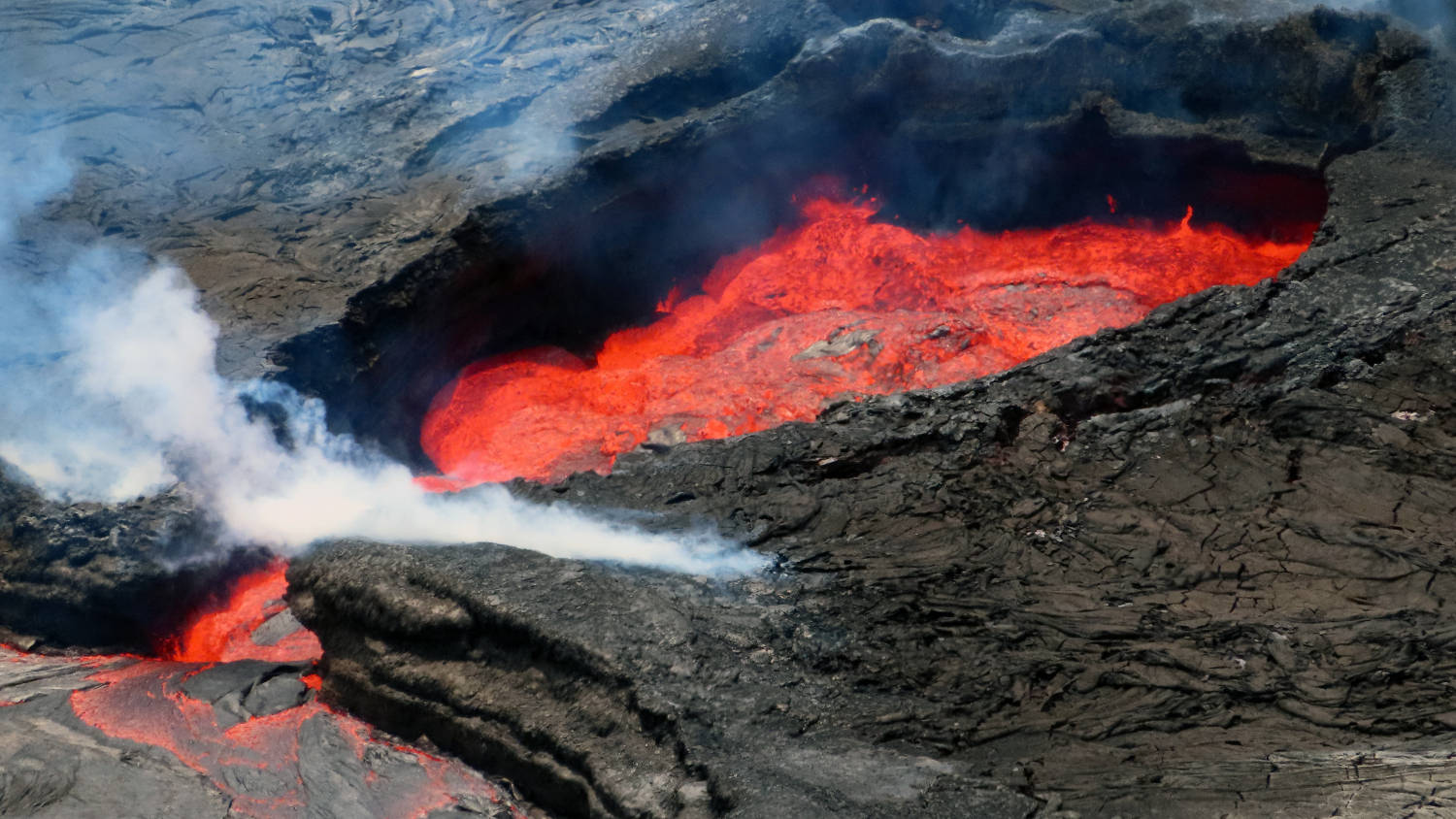 Erupciónde Volcán Kilauea De Cerca Fondo de pantalla