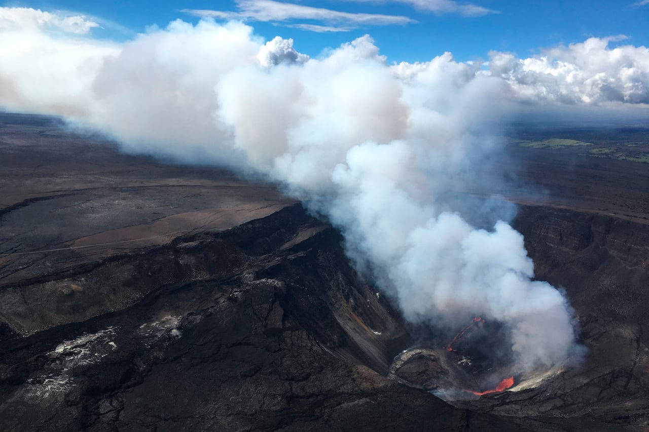 Kilaueavolcano Fumo Bianco Sfondo