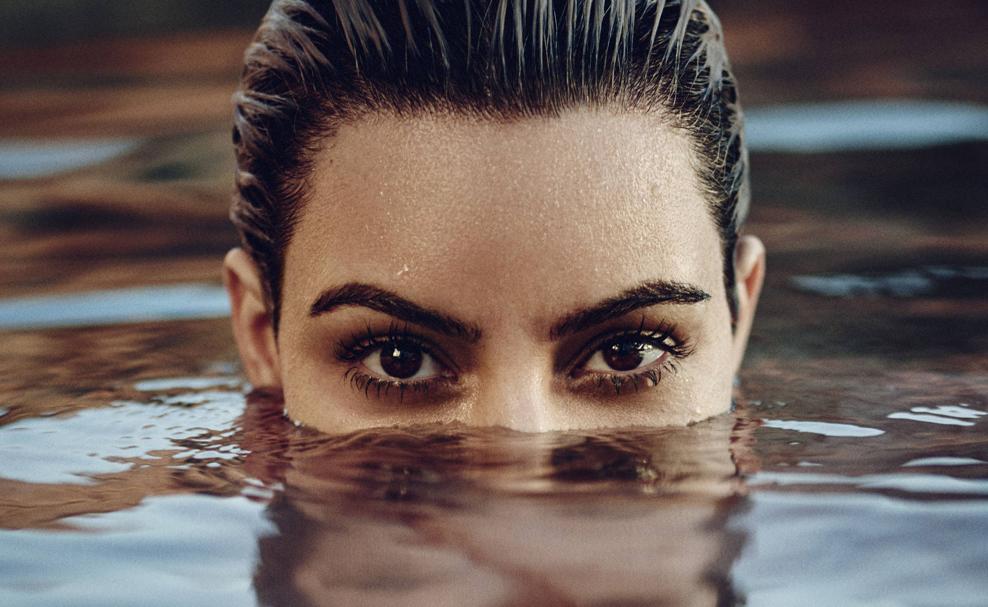 Kim Kardashian In The Water