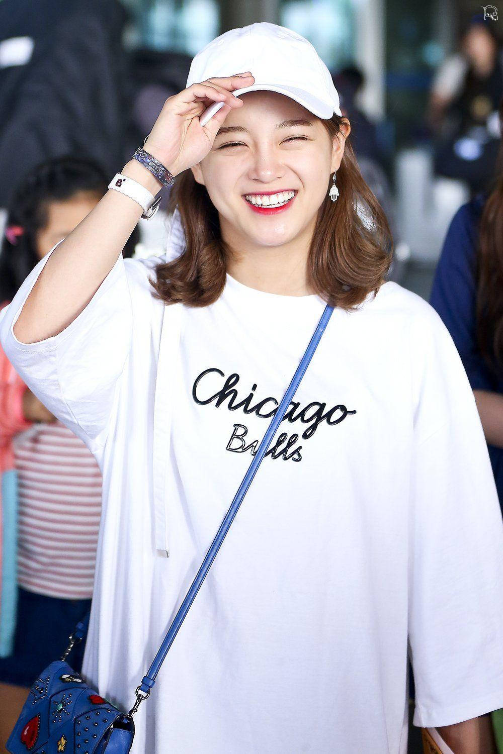 Kim Se Jeong Chicago Bulls Shirt Wallpaper