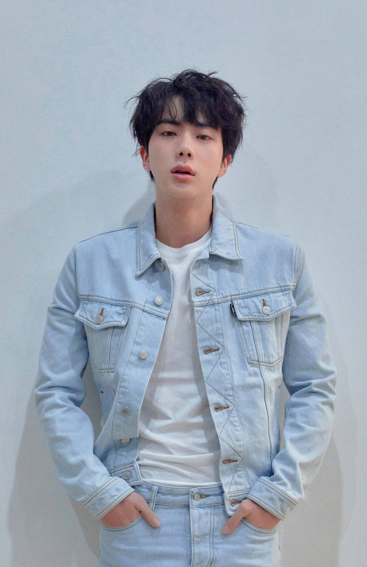 Kimseok Jin In Jeans Wallpaper