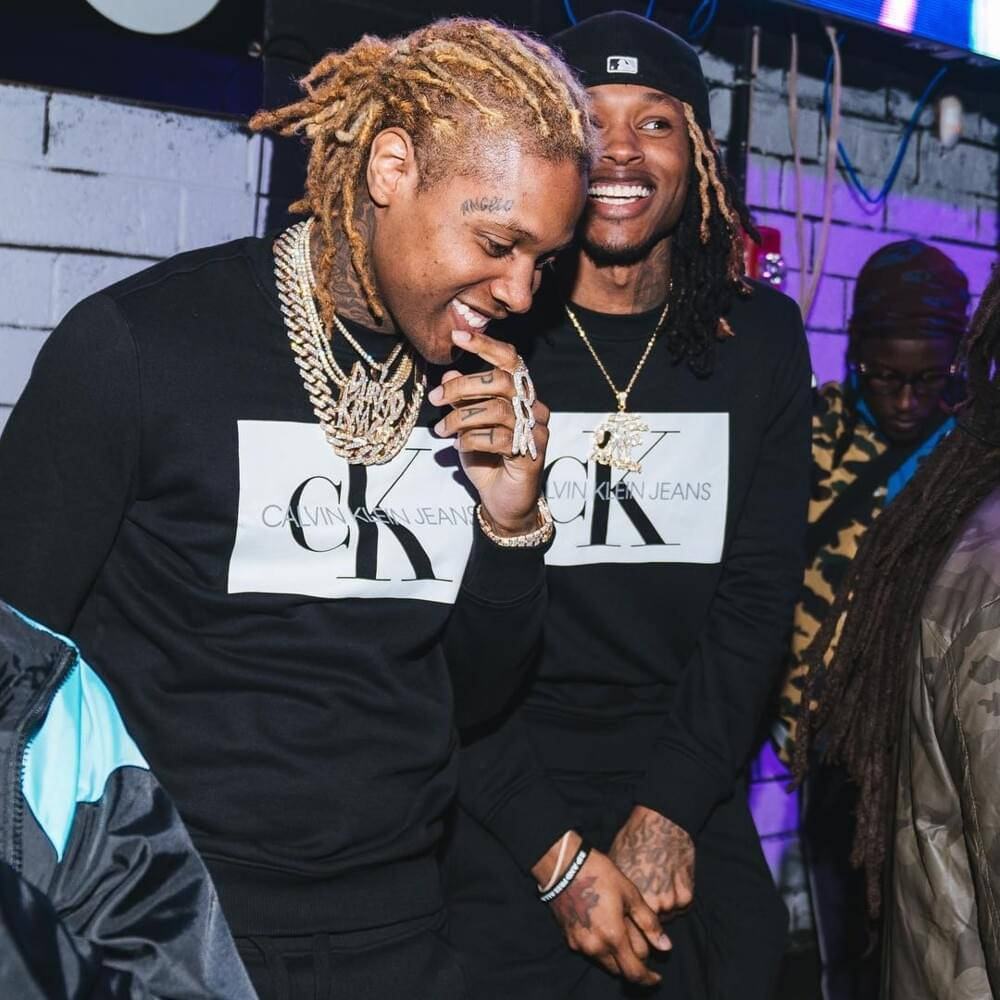 Kingvon Och Lil Durk I Calvin Klein-tröjor. (note: This Is The Literal Translation, As There Is No Cultural Context To Suggest A Specific Swedish Translation For 