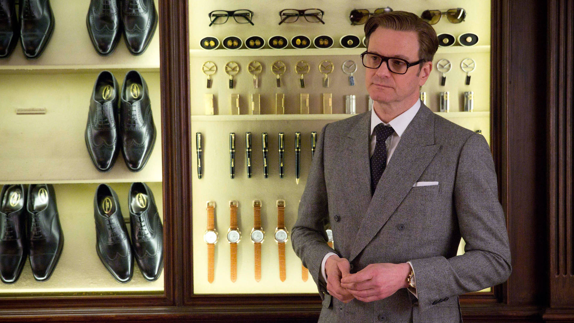 Agents of Kingsman Equipped with Special Weapons Wallpaper