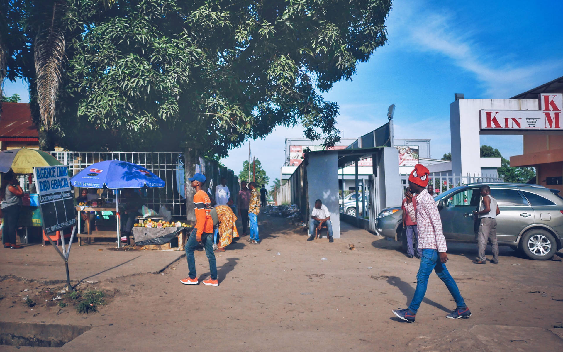 Kinshasa Market Road