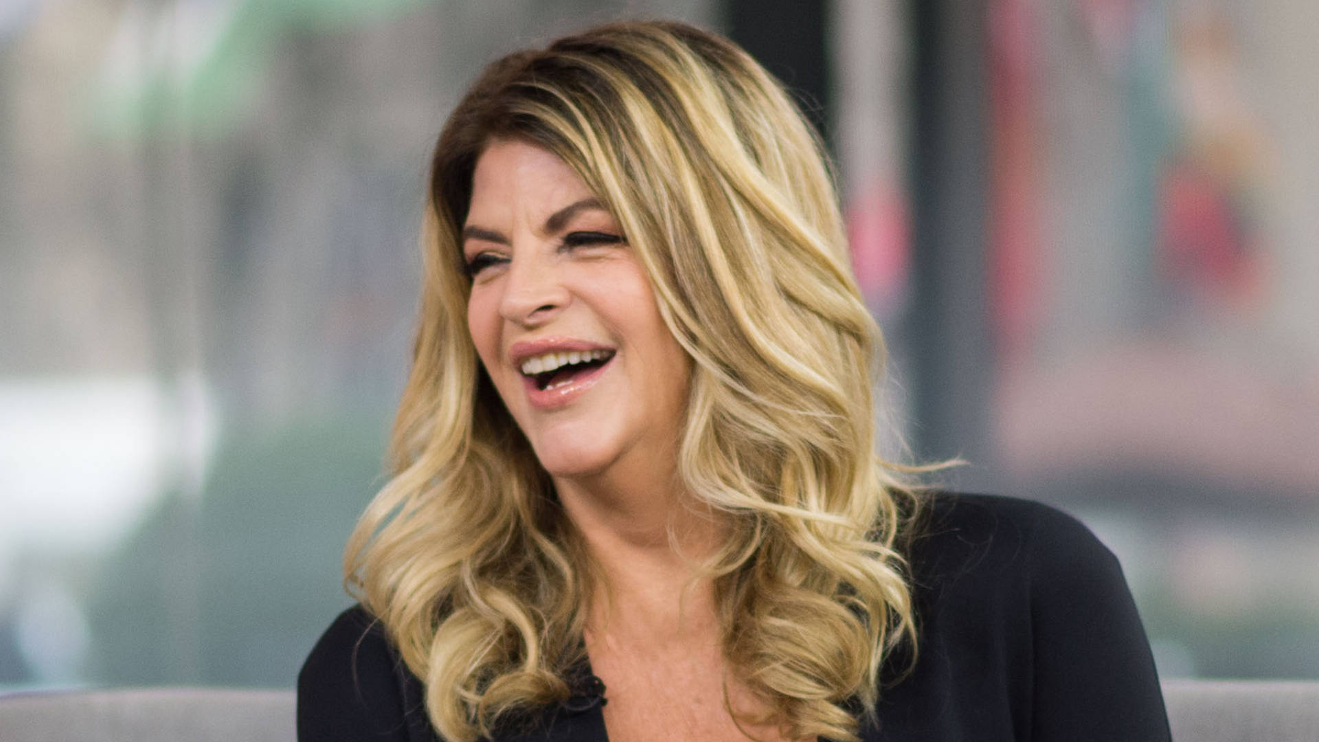 Kirstie Alley Guesting On A Morning Show Wallpaper