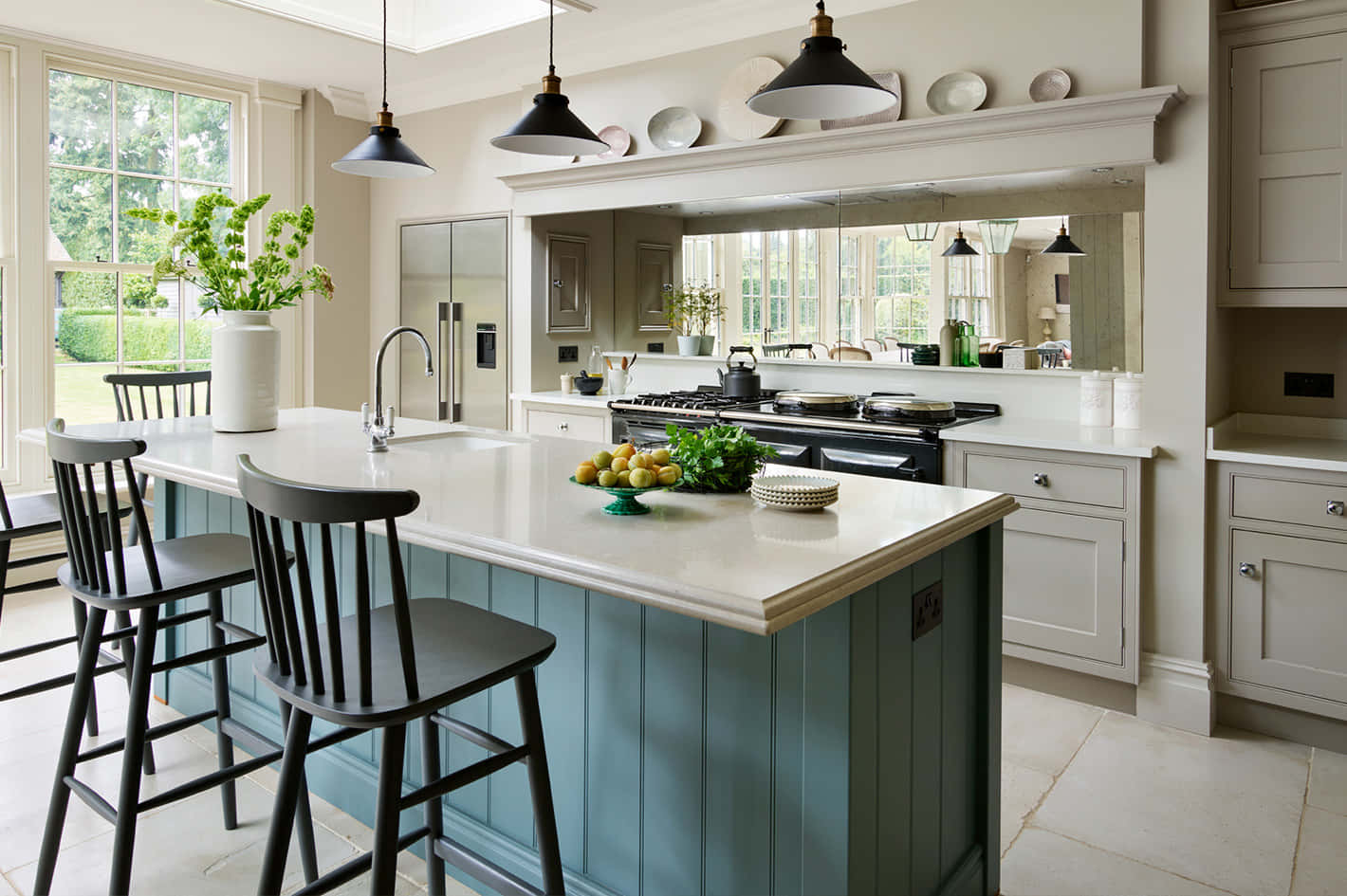 White Marble Kitchen Picture