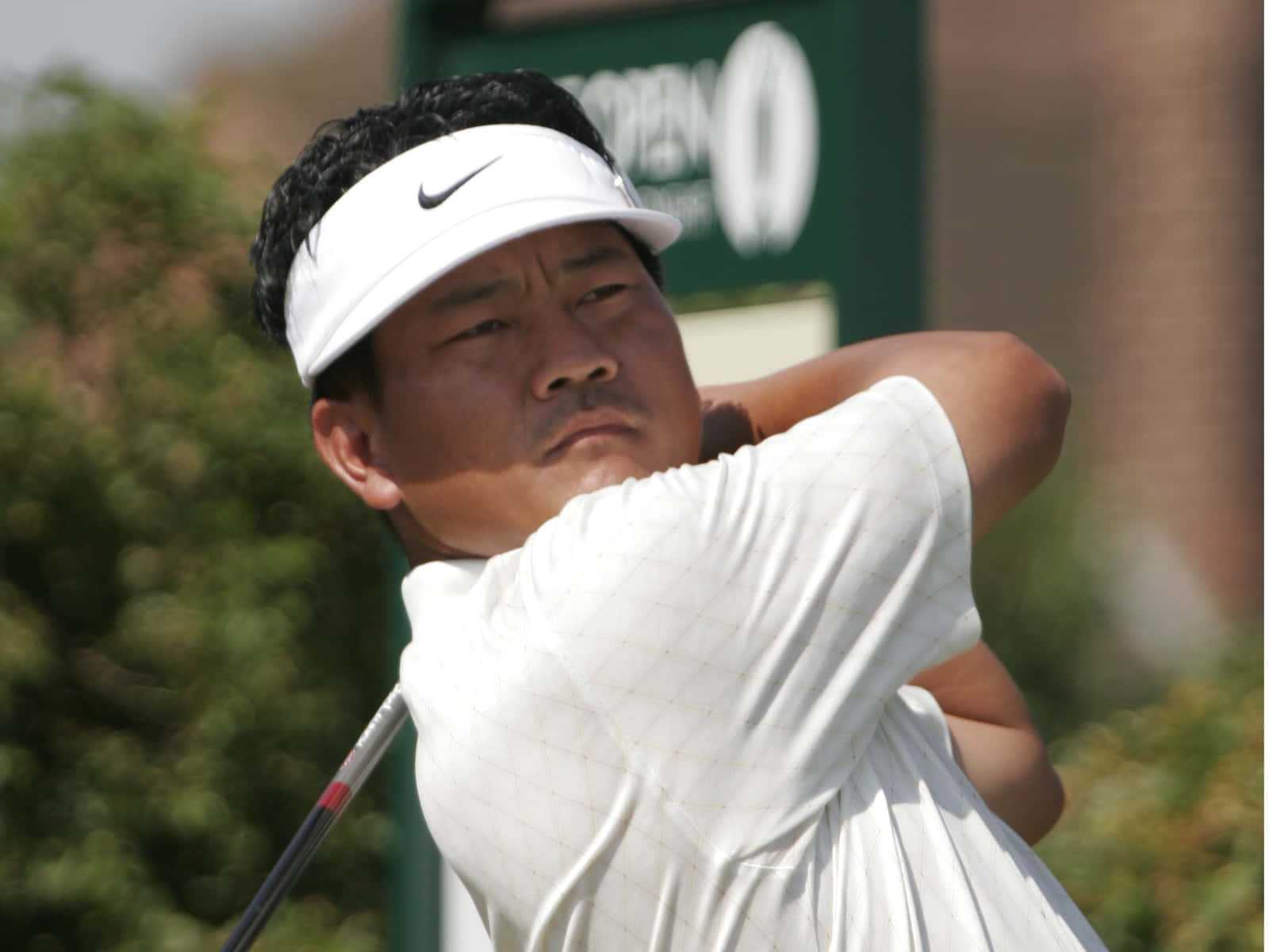 Kj Choi Close-up Playing Golf Wallpaper