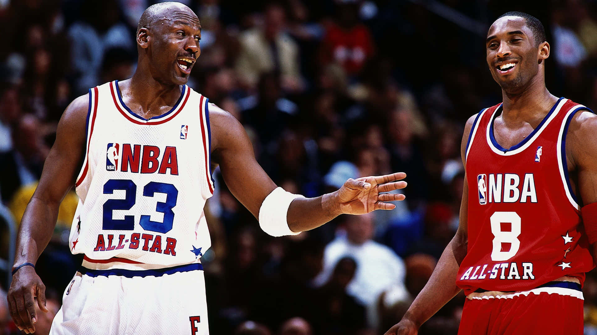 Nbaleggende Kobe Bryant E Michael Jordan Fotografia 2003 Sfondo