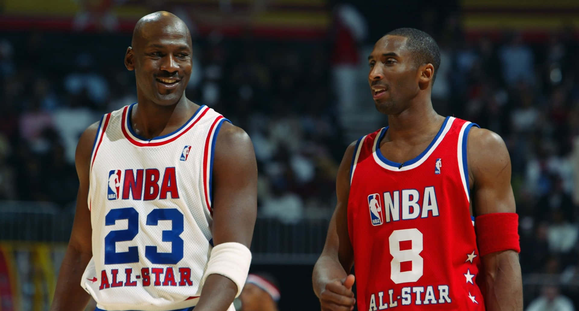 Kobebryant E Michael Jordan, Due Dei Più Grandi Giocatori Di Basket Di Tutti I Tempi Sfondo