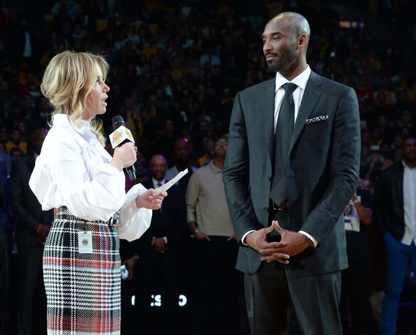 Kobe Bryant Pensioen Ceremonie Achtergrond