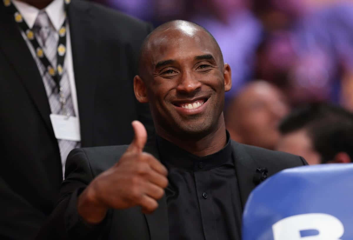 Kobe Bryant Thumbs Up Smile Wallpaper