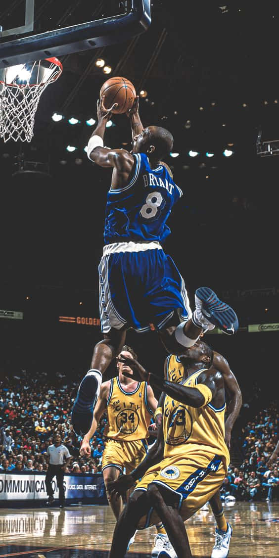 "Kobe Bryant Dunking with Skill and Finesse" Wallpaper