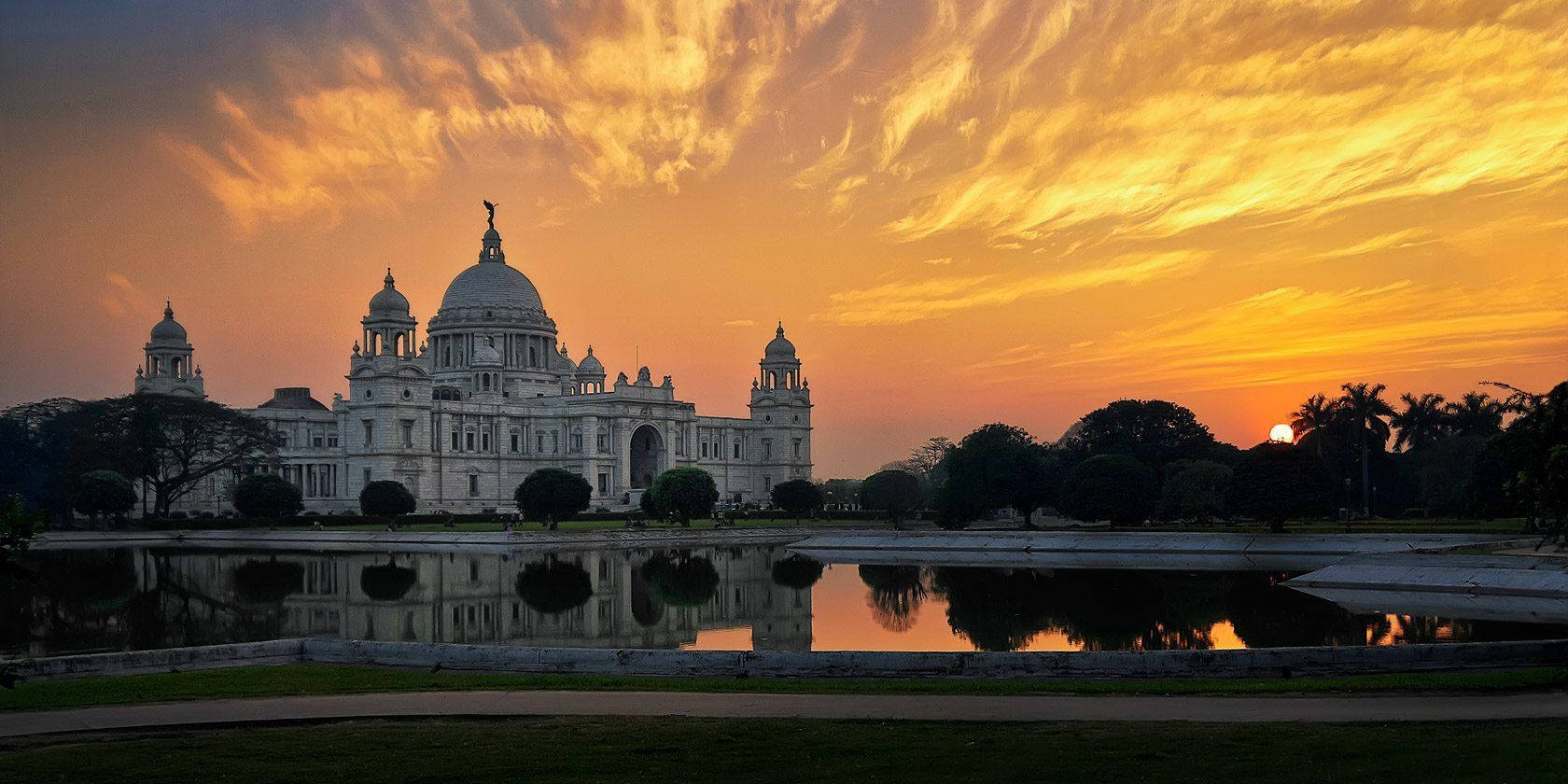 Calcutta Sunset Sky Wallpaper
