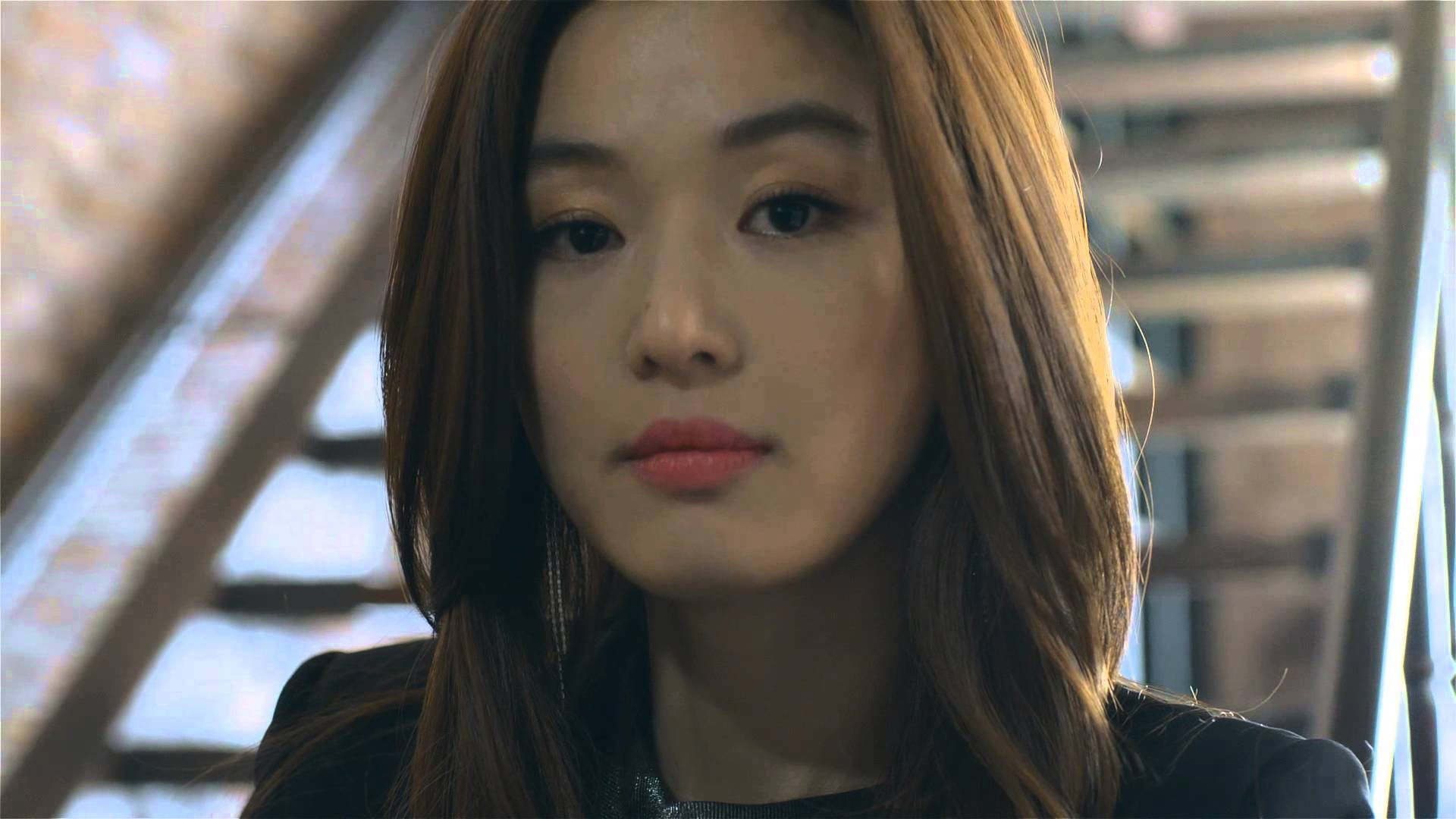 Korean Actress Jun Ji Hyun Wallpaper