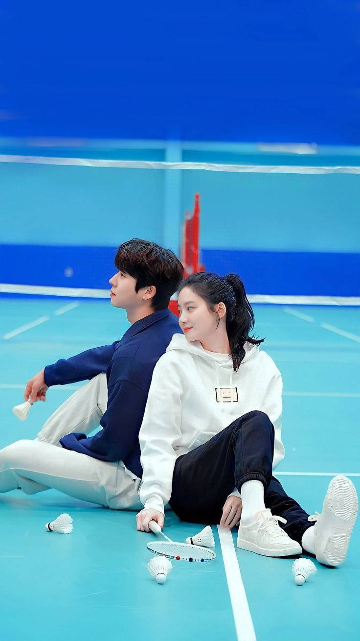 Koreansk Par På Badmintonbanen Wallpaper