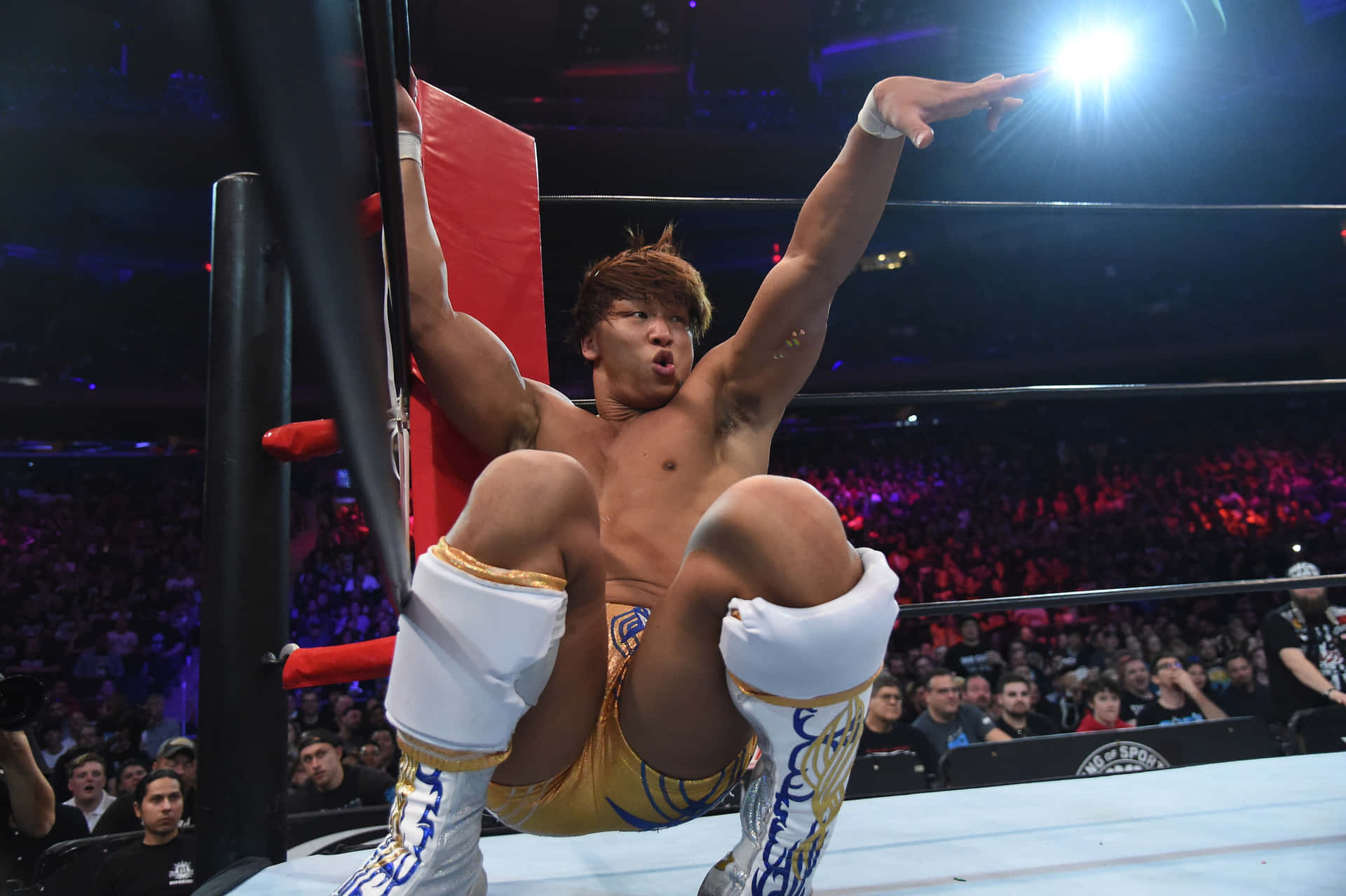 Professional Wrestler Kota Ibushi in Action Wallpaper