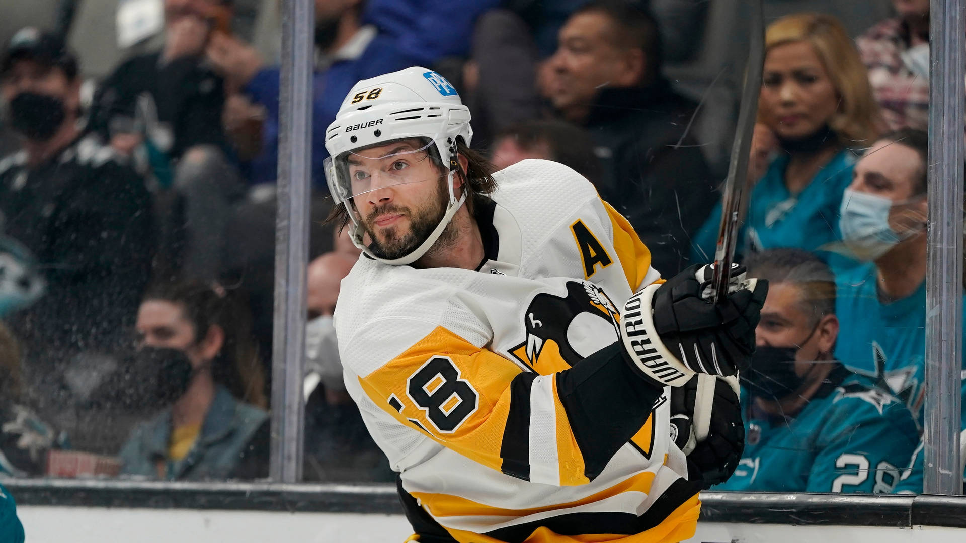 Kris Letang Alternate Captain For Pittsburgh Penguins Wallpaper