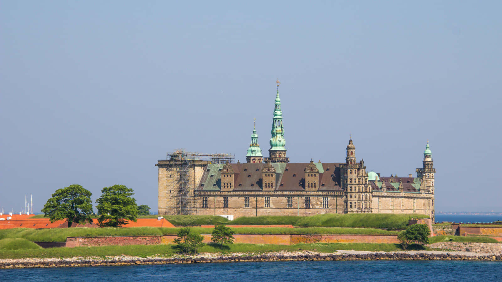 Kronborg Castle Gloomy Sky Wallpaper
