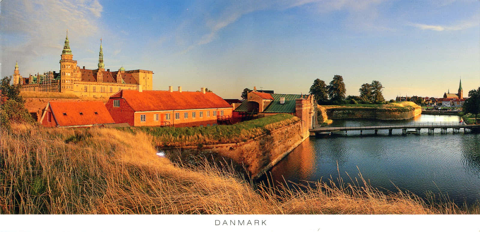 Kronborg Castle Golden Sunset Sky Wallpaper