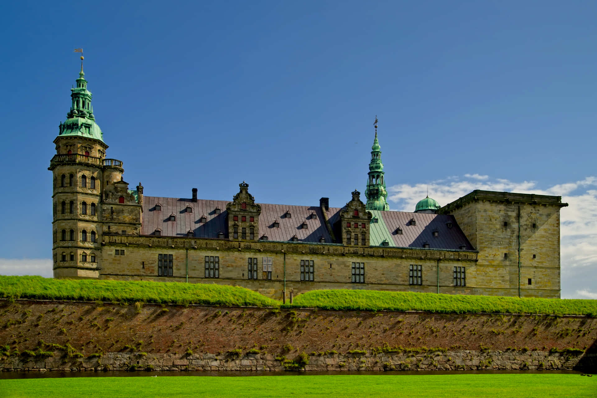Kronborg Castle Hd Landscape Wallpaper