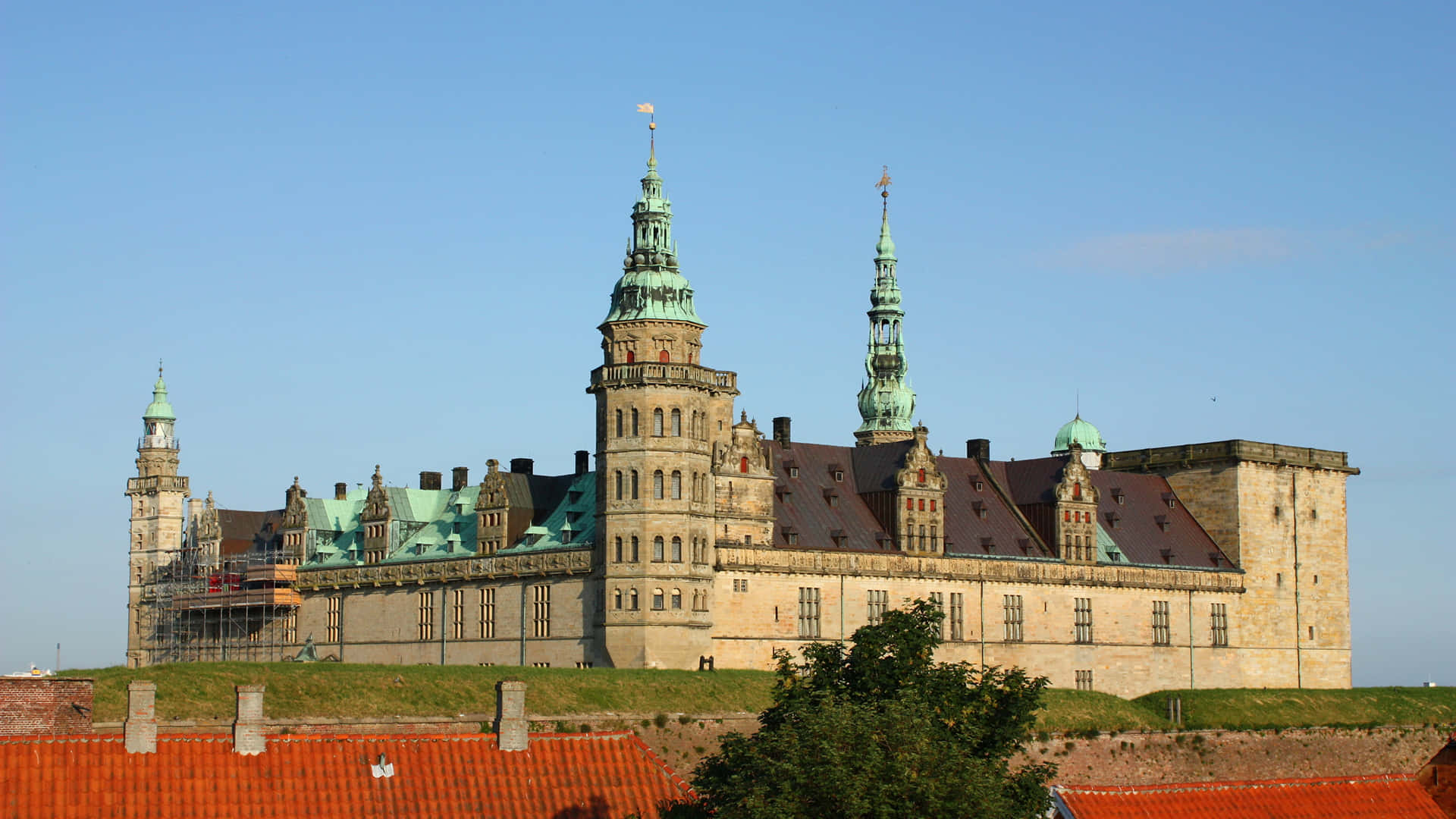 Castillode Kronborg En Dinamarca Fondo de pantalla