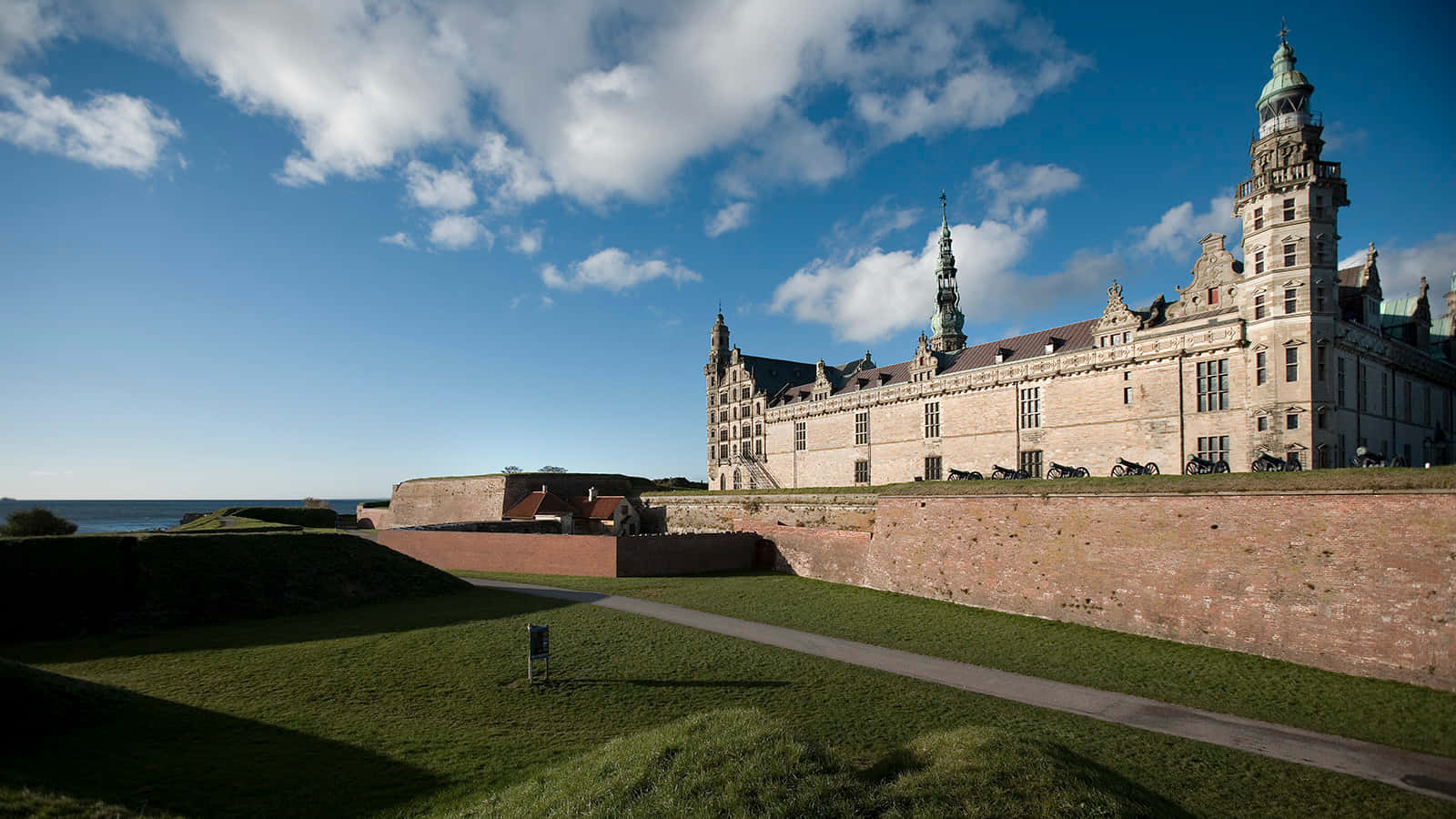 Kronborg Castle In Elsinore Wallpaper