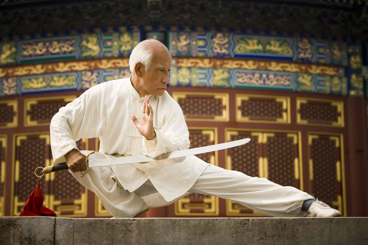 Kung Fu Practice At Temple Wallpaper