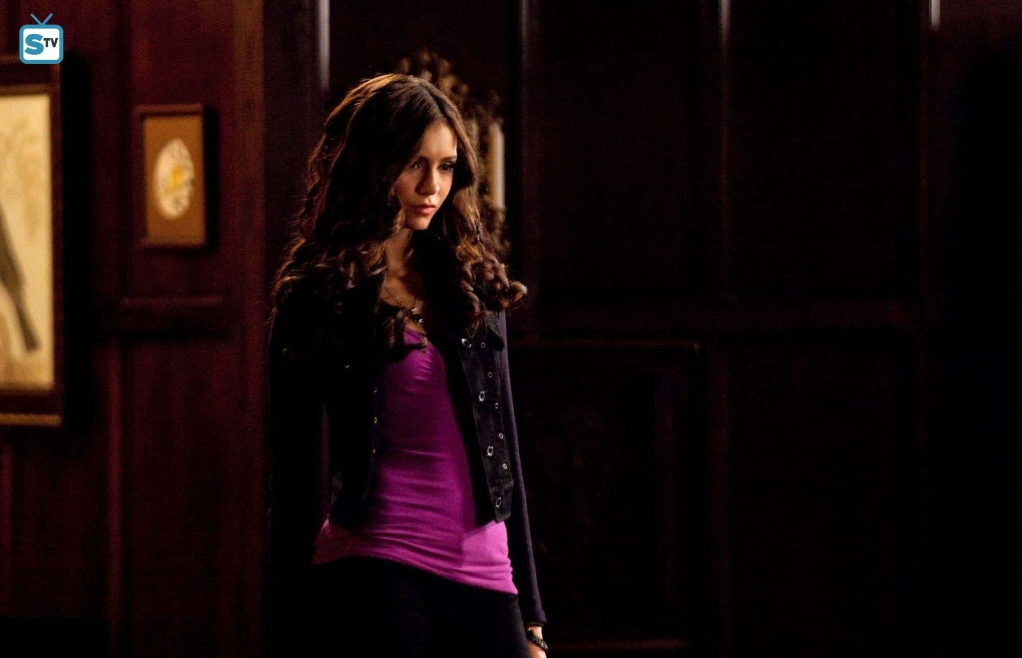 Kuolematon Kauneus: Katherine Pierce Mystic Fallsissa Taustakuva