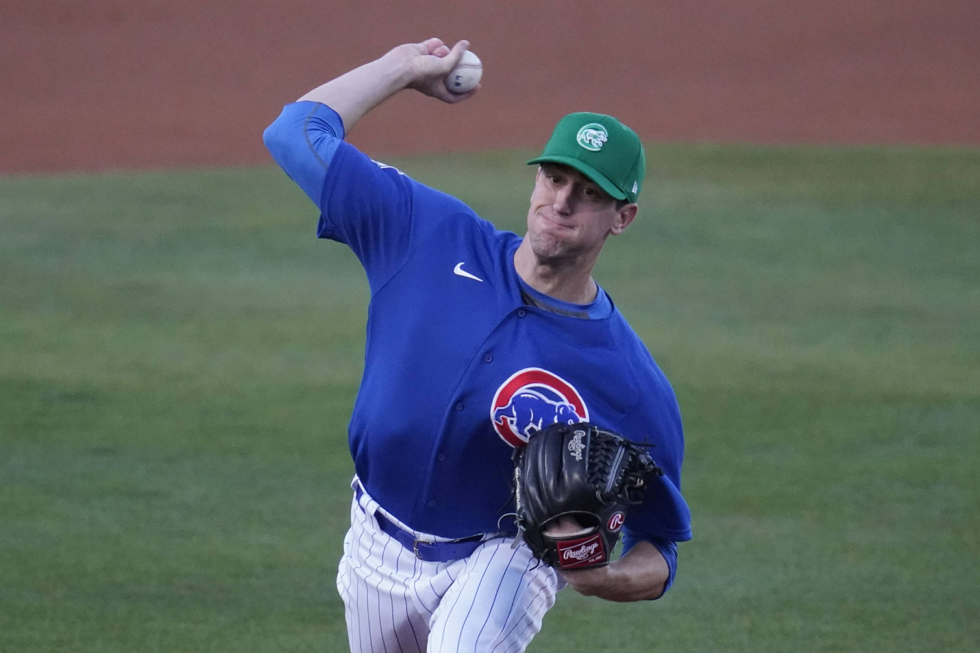 Kylehendricks Lanzando Una Bola De Béisbol Fondo de pantalla