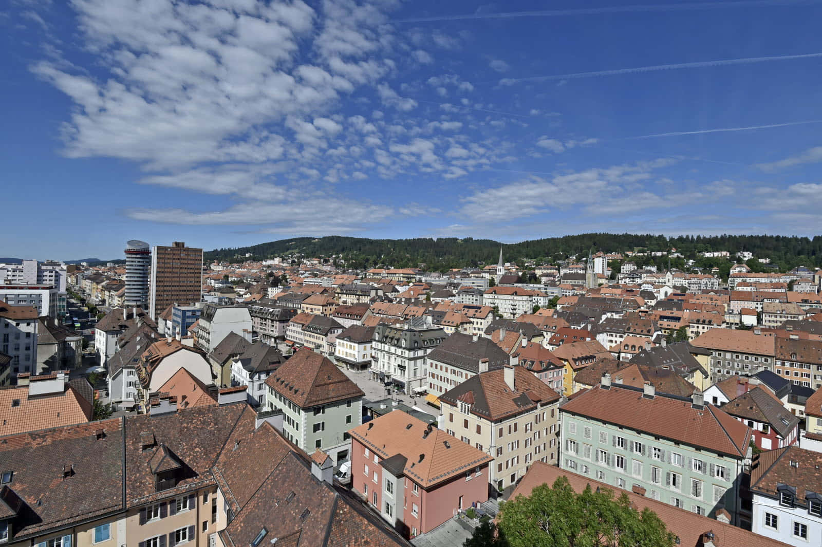 La Chaux De Fonds Stadsbeeld Zwitserland Achtergrond