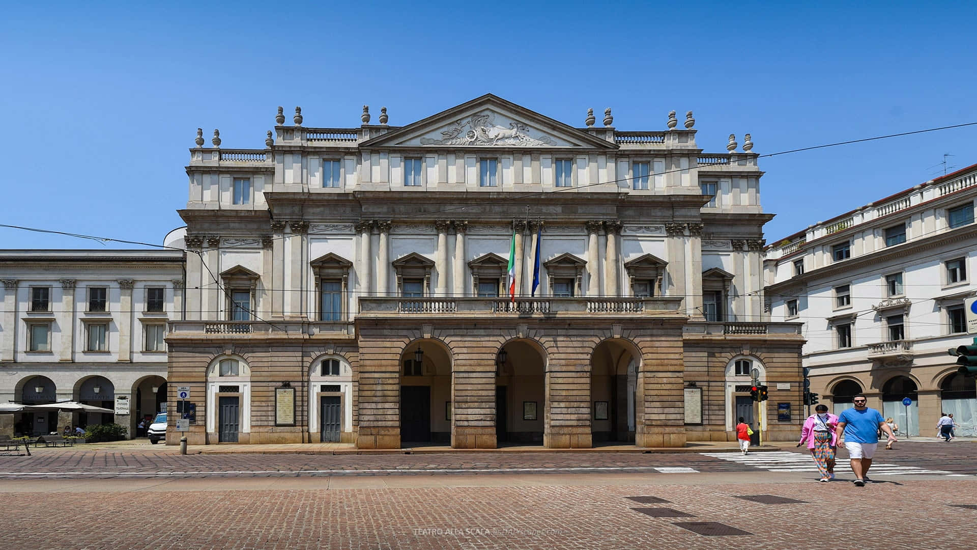 La Scala Opera House Beneath The Blue Sky Wallpaper