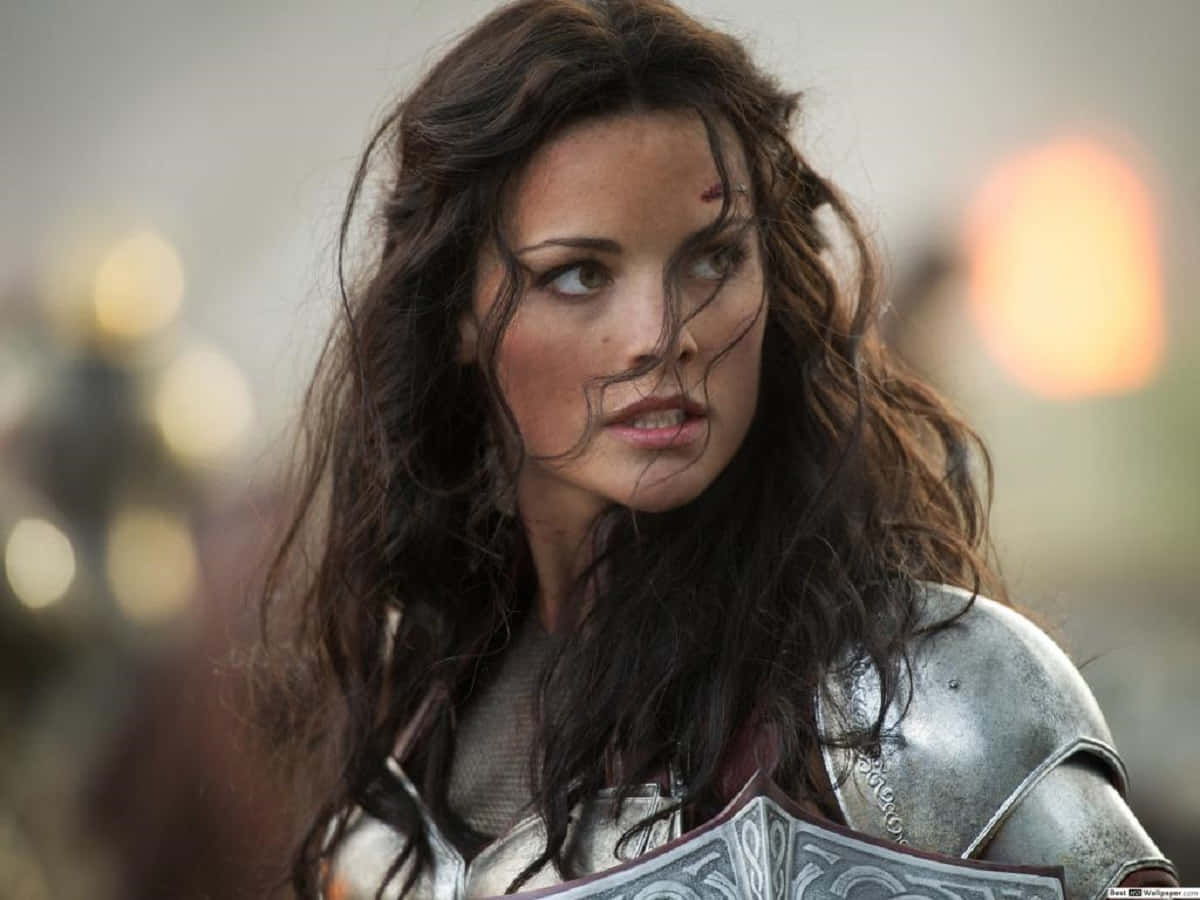 Superheroine Lady Sif fights in the name of justice Wallpaper