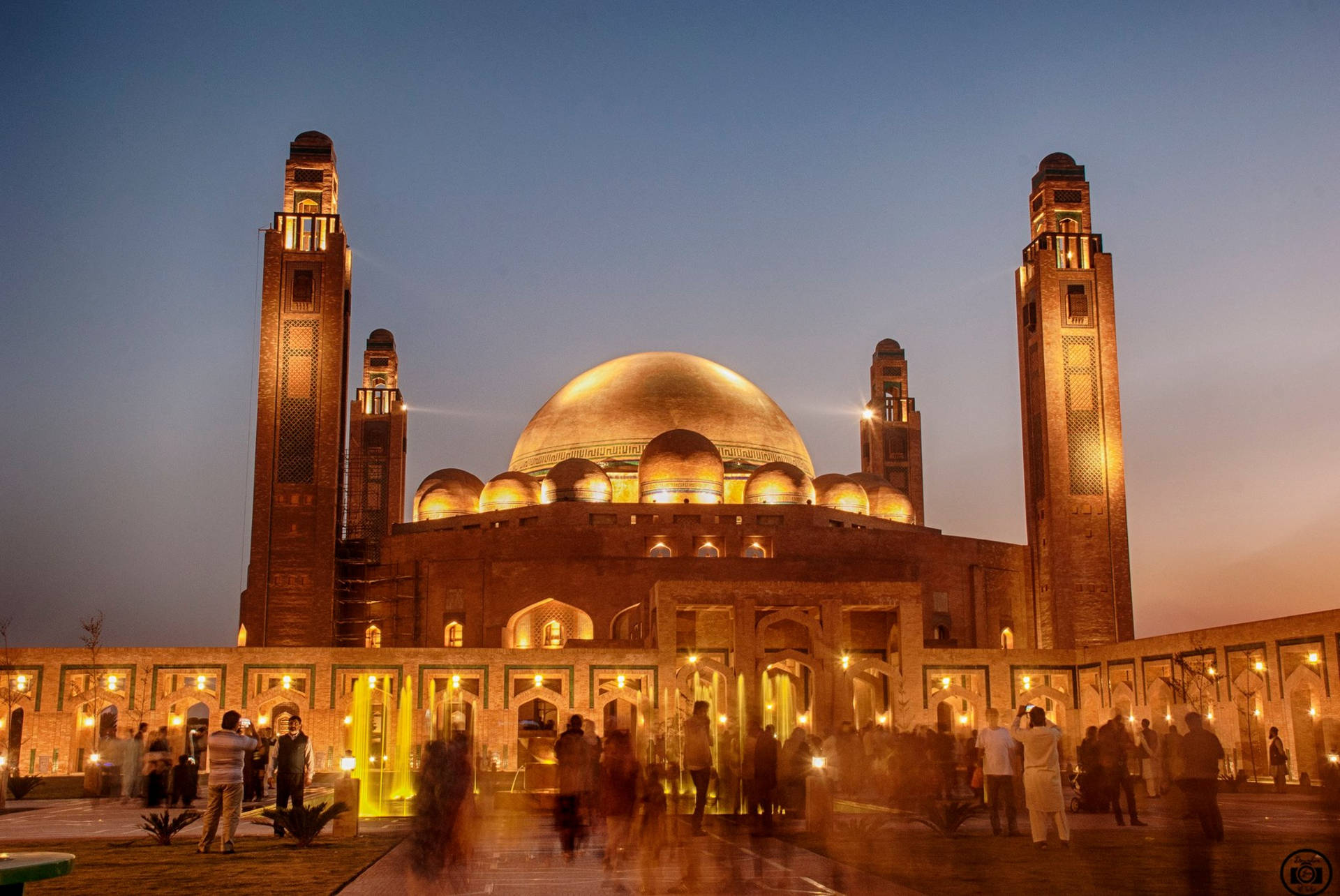 Caption: Illuminating Grandeur of the Grand Jamia Mosque, Lahore Wallpaper