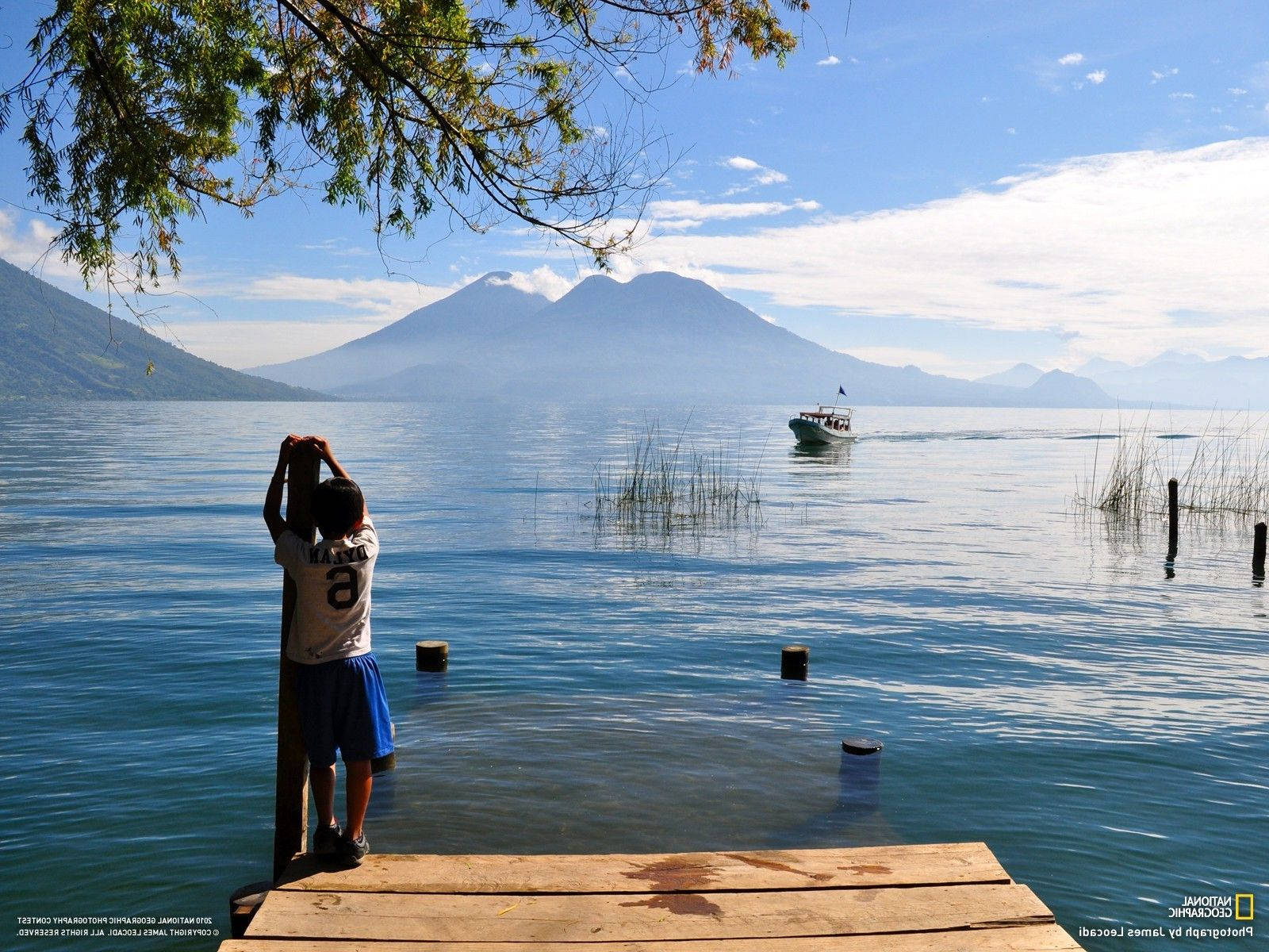 Lago Atitlan Vista Guatemala Sfondo