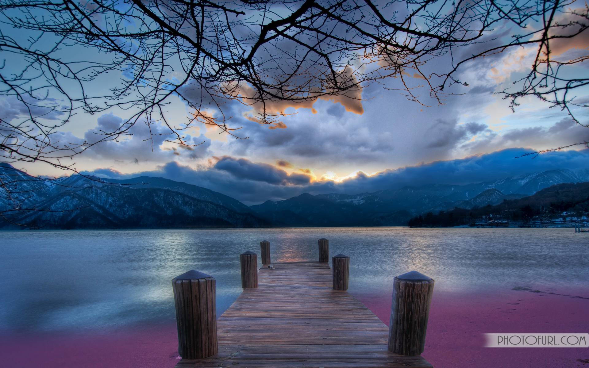Lake Chuzenji Nikko Japan Screen Saver Wallpaper