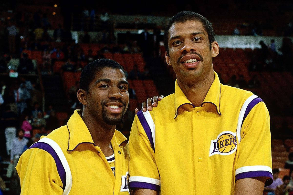 Lakers Player Kareem Abdul-jabbar Magic Johnson