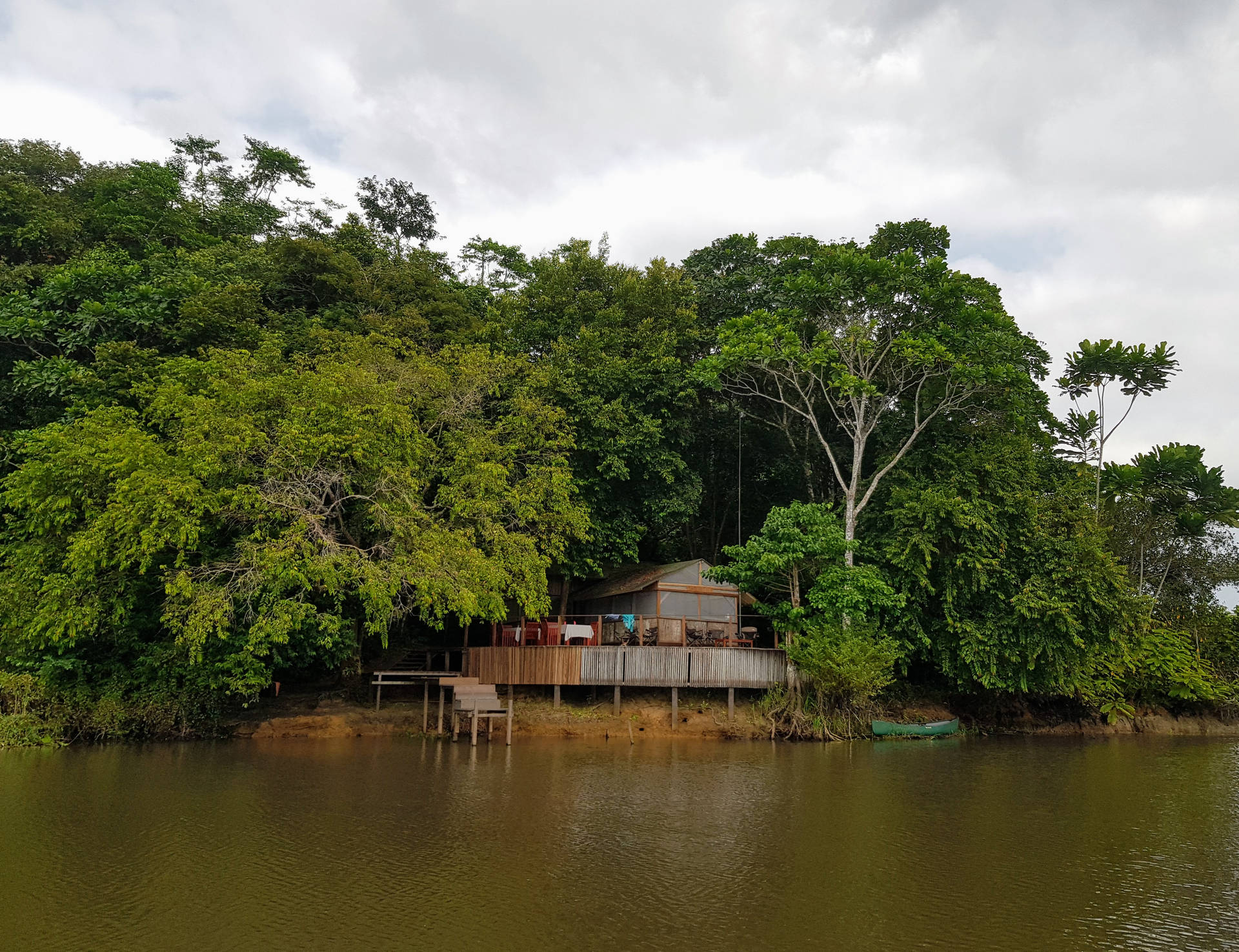 Lakeside House In Gabon Background