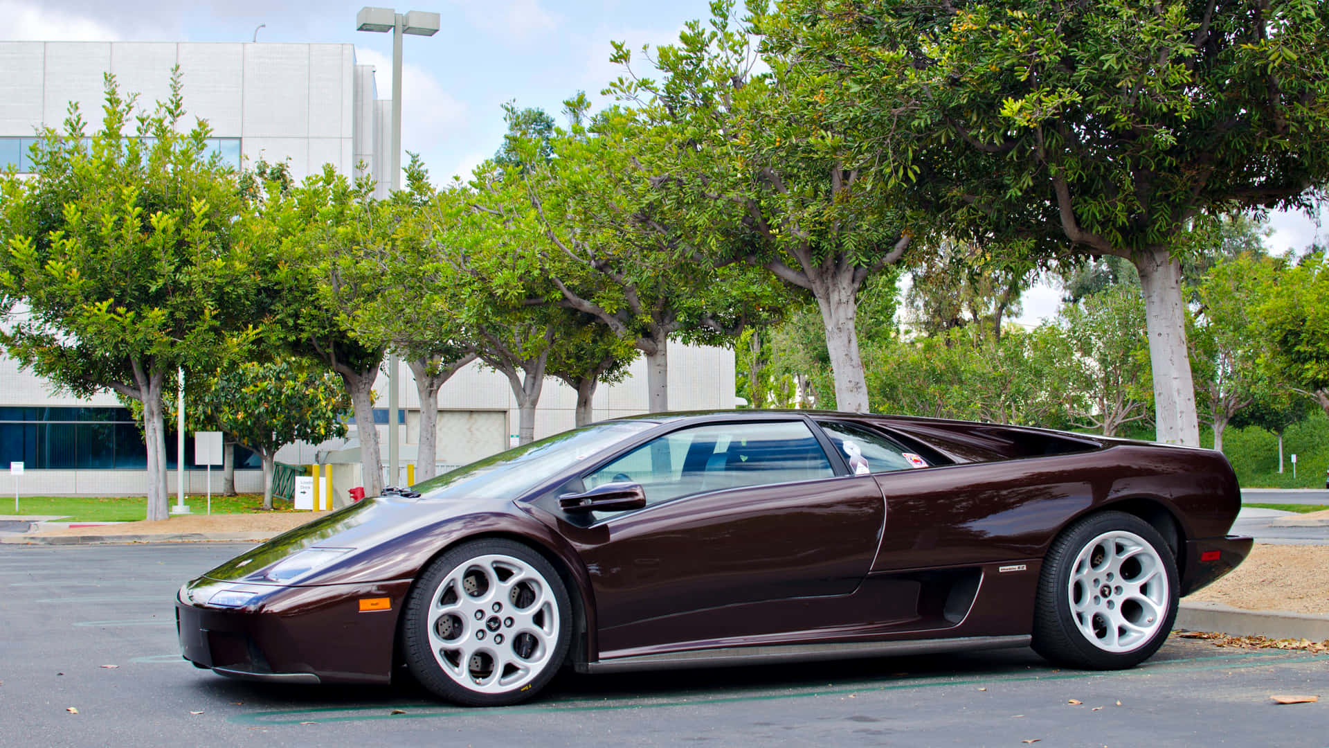 Stunning Lamborghini Diablo on the Road Wallpaper