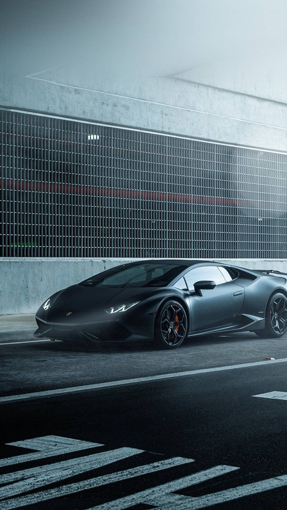 Lamborghini iPhone på siden af vejen Wallpaper