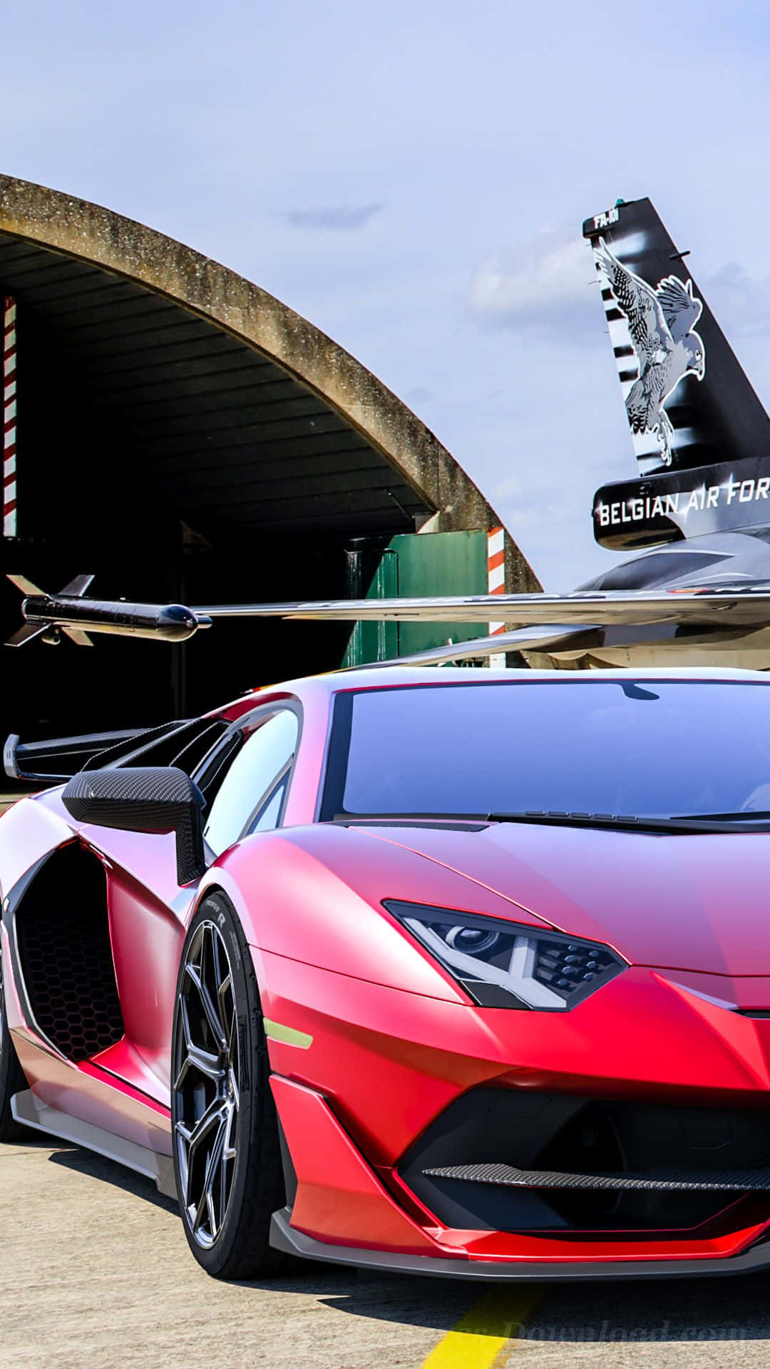 Get Ready to Experience the Luxurious Lamborghini Phone Wallpaper