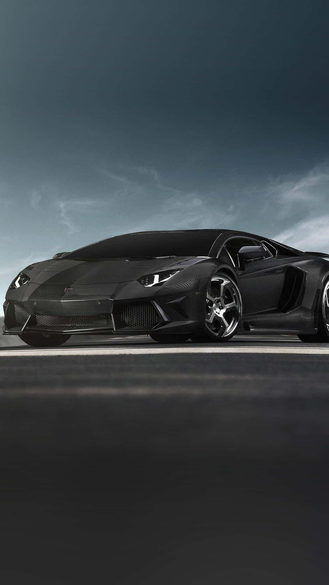 Mattschwarzes Lamborghini-auto-telefon. Wallpaper