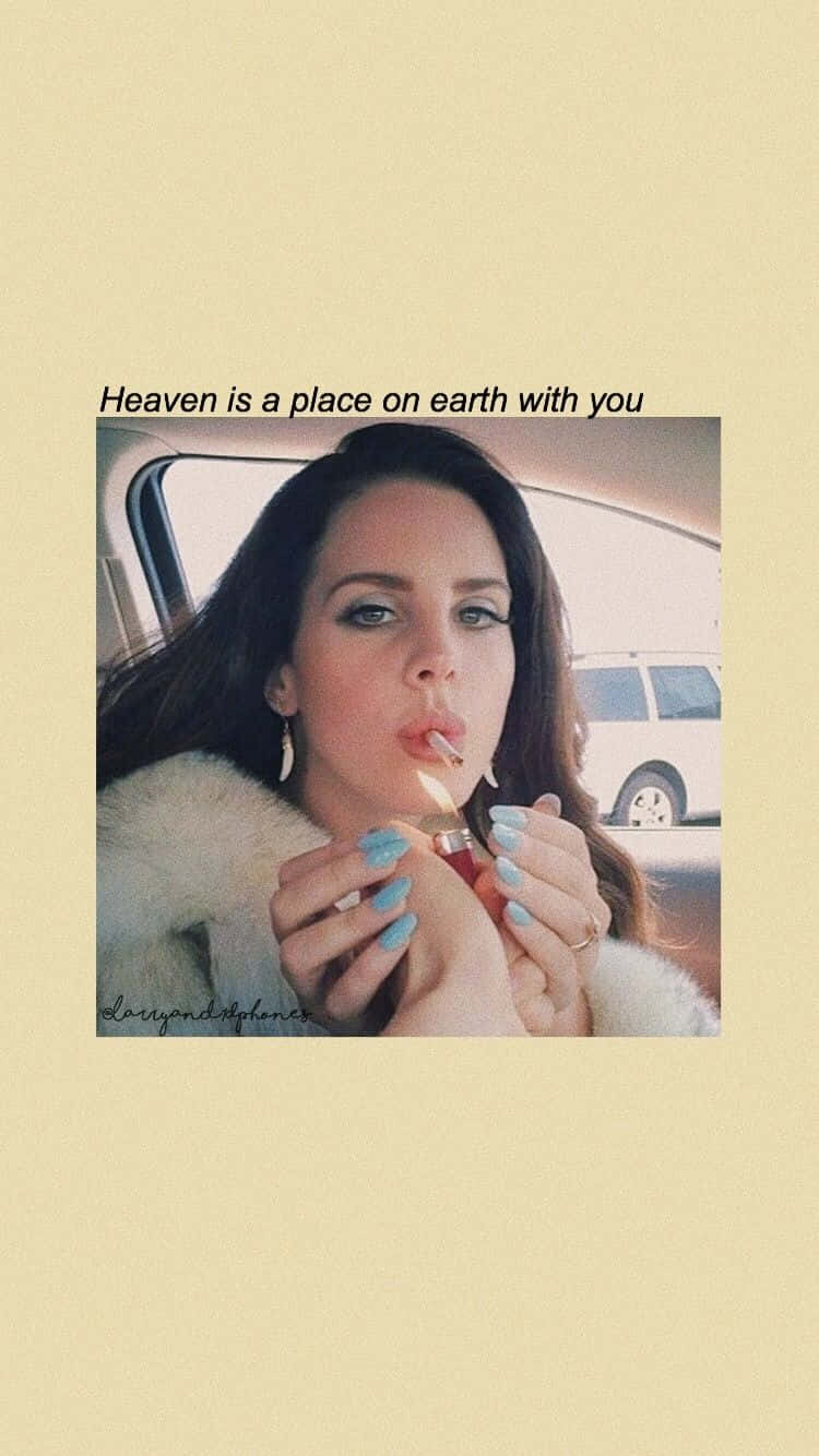 Lana Del Rey Retro Vibe Wallpaper