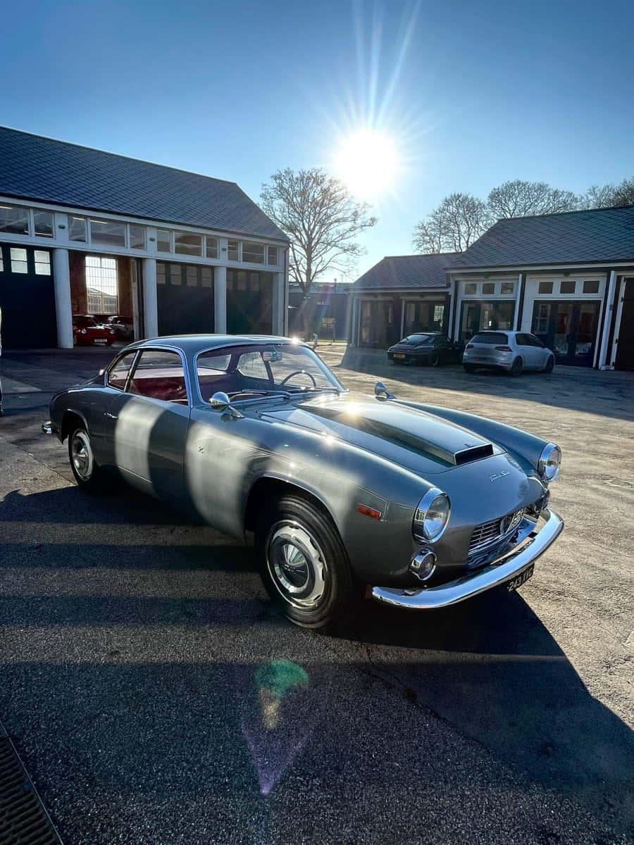 Lancia Flaminia Coupé Vintage Au Soleil Fond d'écran