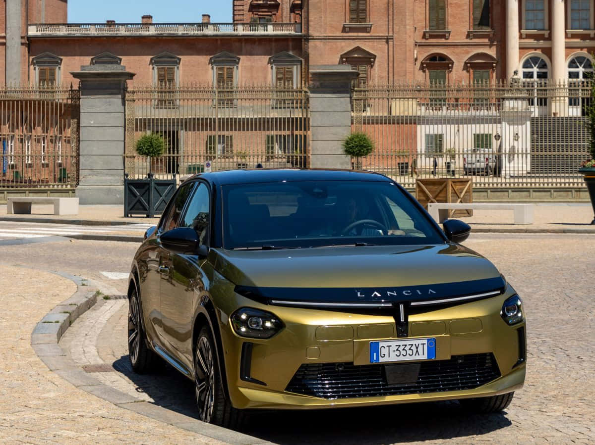 Lancia Ypsilon En Cadre Urbain Fond d'écran