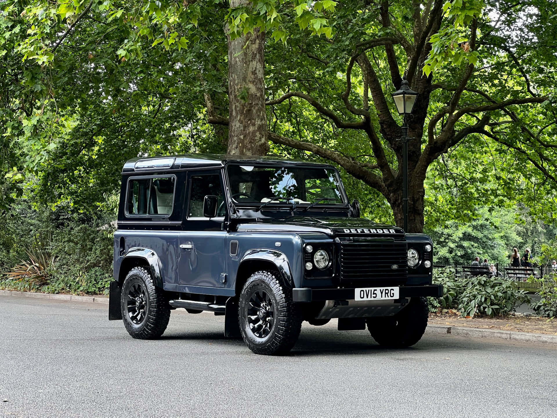 Classic Land Rover Defender Off-roading Wallpaper