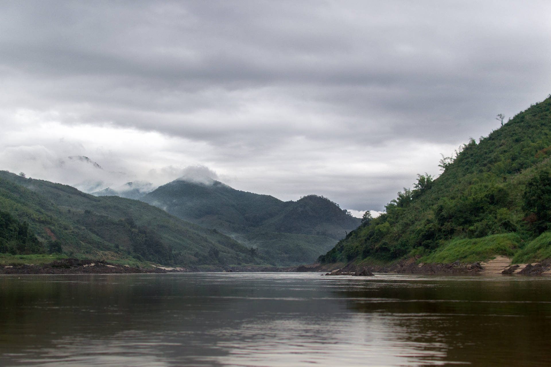 Laos Mekong Vast River